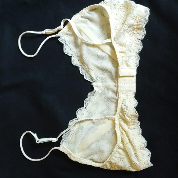 Honeydew Bralette - Picture 3 of 5